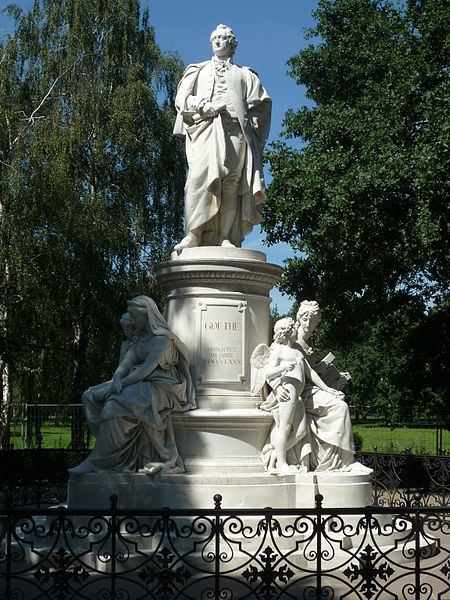 Памятник Иоганну Гете