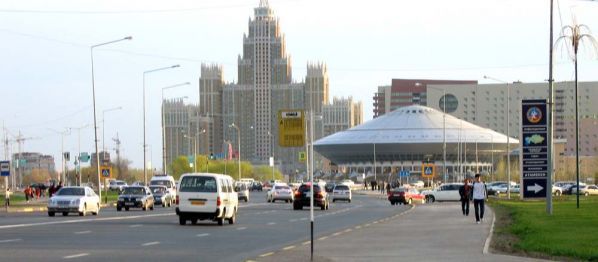 Astana-cirk-panorana-2.jpg