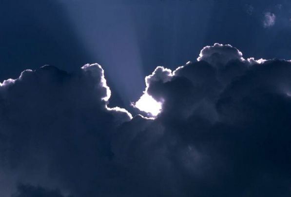 cloud007.jpg