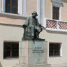 Памятник И. К. Айвазовскому, Феодосия
